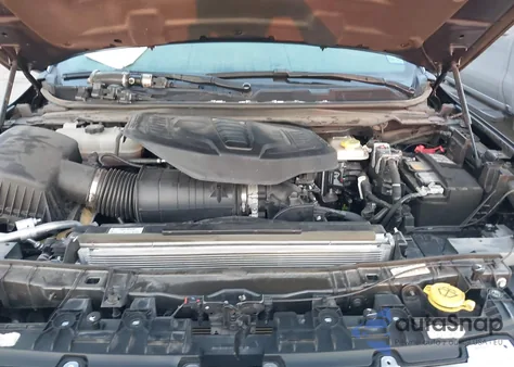 2023 Jeep Wagoneer Series I 4X4 z USA, uszkodzony, nr VIN 1C4SJVAP1PS561708